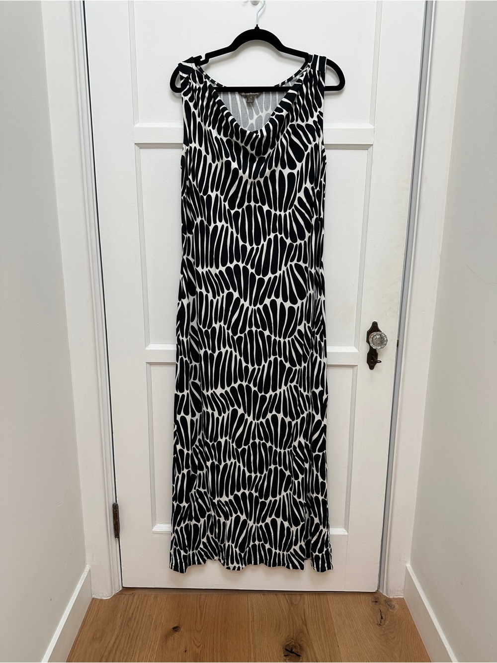 Tommy Bahama Black and White Abstract Sleeveless Maxi Dress